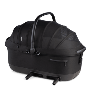 A Maeve iso 7x-R Pet Car Seat in the fashion onyx on an angle with the ISOFIX latches out