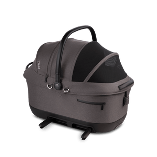 A Maeve iso 6x Wind Pet Car Seat in the fashion ashen on an angle with the ISOFIX latches out