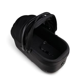 A Maeve iso 7x Pet Car Seat in the fashion onyx on an angle showing the durable liner